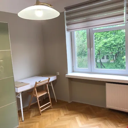 Przytulne Mieszkanie Z Widokiem Na Zielen, 2 Osobne Pokoje, Kuchnia, Lazienka, Wi-fi アパート